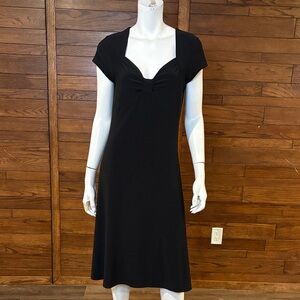 SPANNER Elegant Black Midi Dress
